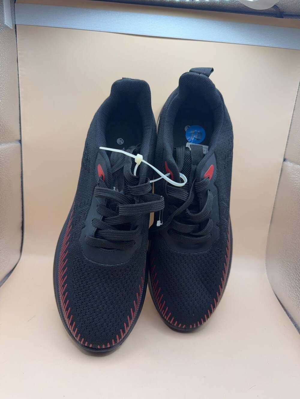 Unbranded Men's Black and Red Athletic Sneakers Size 10